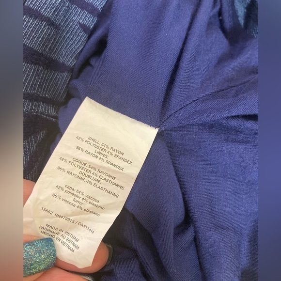 A Pea In The Pod Maternity~Two-Toned Blue Bodycon Midi Dress~Sleeveless~Size L - Picture 13 of 13